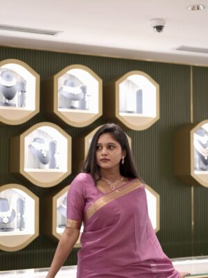 poorvi acharya Instagram - SADHA NINNA KANNALI 👀🙂‍↕️
.
.
.
#dboss #poorvi_acharya456 #karunada_shootout #gowdru_haida #nammkarnatakaphotographers #karnataka #karnatakatourism #travelkarnataka #karnataka_one #karnataka_ig #nammkarntaka #travelphotography #photography #karnataka_focus #natgeo #hampi #kannadanadu #wanderlust #bengaluru #travelblogger #indianphotography #travelindia #trellingbangalore #realkarnataka #karnatakapictures #incrediblekarnataka #incredible_shivamogga #beautiful_malenadu #mysuruonline