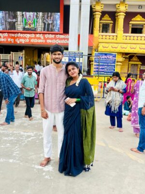 poorvi acharya Instagram - My people 🫂💗
.
.
.
#dboss #poorvi_acharya456 #karunada_shootout #gowdru_haida #nammkarnatakaphotographers #karnataka #karnatakatourism #travelkarnataka #karnataka_one #karnataka_ig #nammkarntaka #travelphotography #photography #karnataka_focus #natgeo #hampi #kannadanadu #wanderlust #bengaluru #travelblogger #indianphotography #travelindia #trellingbangalore #realkarnataka #karnatakapictures #incrediblekarnataka #incredible_shivamogga #beautiful_malenadu #mysuruonline