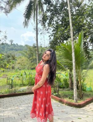 poorvi acharya Instagram - 🧡🌷
.
.
.
#dboss #poorvi_acharya456 #karunada_shootout #gowdru_haida #nammkarnatakaphotographers #karnataka #karnatakatourism #travelkarnataka #karnataka_one #karnataka_ig #nammkarntaka #travelphotography #photography #karnataka_focus #natgeo #hampi #kannadanadu #wanderlust #bengaluru #travelblogger #indianphotography #travelindia #trellingbangalore #realkarnataka #karnatakapictures #incrediblekarnataka #incredible_shivamogga #beautiful_malenadu #mysuruonline