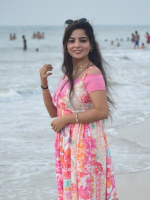 pramila acharya Instagram - Beach vibe🌊🏖️