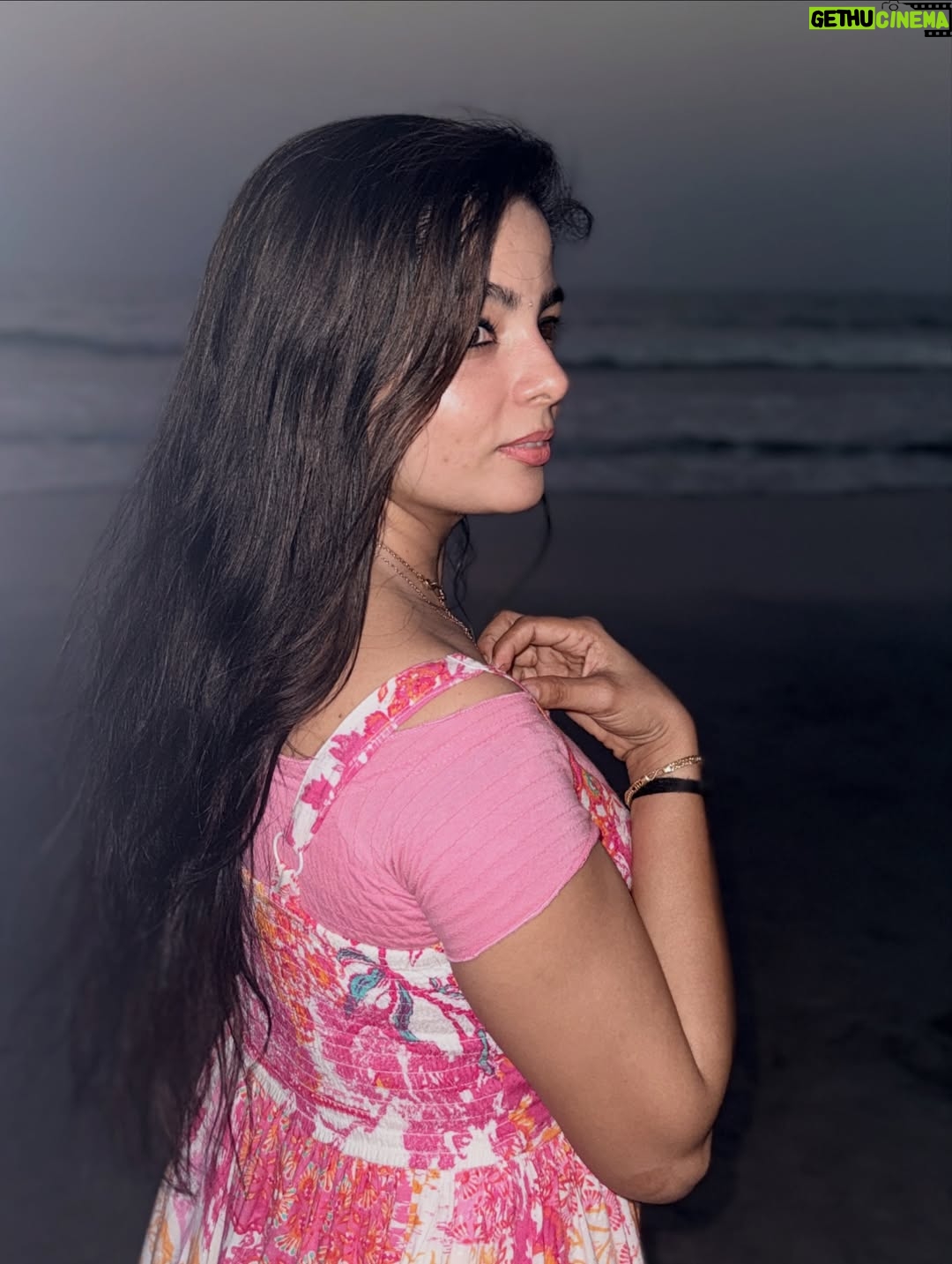 pramila acharya - 20.7K Likes - Radiating  Good Vibes Only🌊 Stepping into the Spotlight💫Just Me BeinG Me❤️😎🫶🫰😍🦋🌏