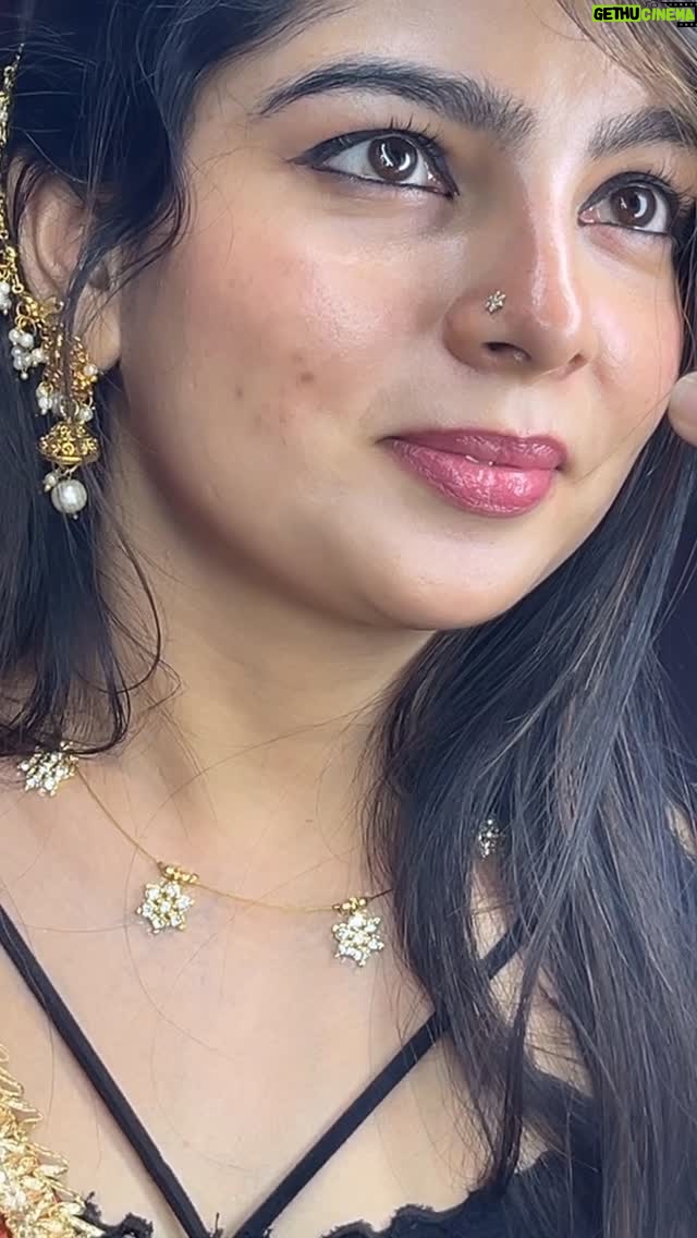 pramila acharya - 47.9K Likes - ಪ್ರೀತಿ ನಿಧಾನವಾಗಿ ಸಿಕ್ಕಿದ್ರು ಪರವಾಗಿಲ್ಲ 🫴ನಿಯತ್ತಾಗಿರಬೇಕು ಅಷ್ಟೇ ❤️
