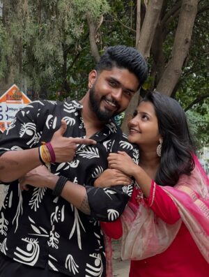 prathima thakur Instagram - Happy birthday appiiii♥️🫂

Today is your special day♥️
I wish you good health and happiness🤗thank you for supporting me and caring for me 🥺 I am very lucky to have you🫂 I wish you, success and joy♥️ stay happy and keep smiling🤗
Enjoy this beautiful day! I will always support you ♥️ @rockingstarohan ♥️🫂