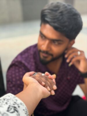 prathima thakur Instagram - Happy birthday appiiii♥️🫂

Today is your special day♥️
I wish you good health and happiness🤗thank you for supporting me and caring for me 🥺 I am very lucky to have you🫂 I wish you, success and joy♥️ stay happy and keep smiling🤗
Enjoy this beautiful day! I will always support you ♥️ @rockingstarohan ♥️🫂