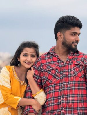 prathima thakur Instagram - Happy birthday appiiii♥️🫂

Today is your special day♥️
I wish you good health and happiness🤗thank you for supporting me and caring for me 🥺 I am very lucky to have you🫂 I wish you, success and joy♥️ stay happy and keep smiling🤗
Enjoy this beautiful day! I will always support you ♥️ @rockingstarohan ♥️🫂