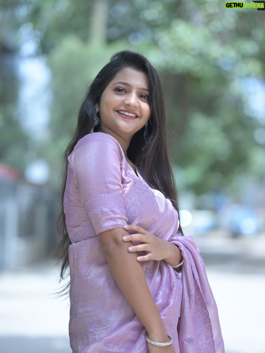 prathima thakur - 57.8K Likes - ನನ್ನಿಂದ ಎಂದೂ ದೂರಾಗದಂತೆ♥️
Saree by @savandsilks