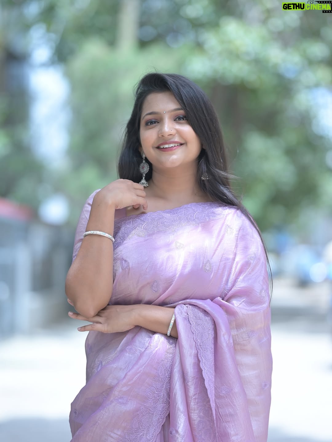 prathima thakur - 57.8K Likes - ನನ್ನಿಂದ ಎಂದೂ ದೂರಾಗದಂತೆ♥️
Saree by @savandsilks