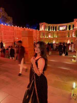 preet lakhanii Instagram - soft focus🎇