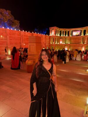 preet lakhanii Instagram - soft focus🎇