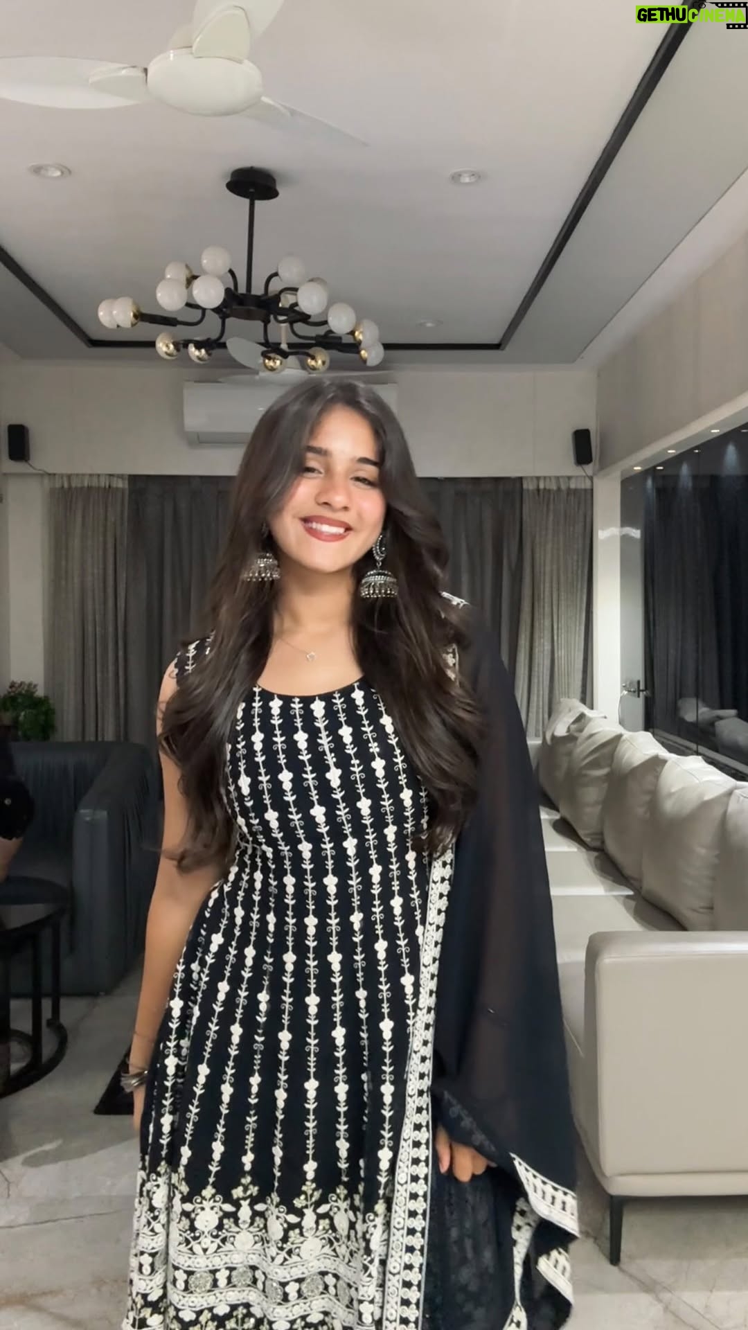 preet lakhanii - 125.9K Likes - Diwali transition for y’all🌟🪔🎇

~Ignore tags 🏷~
#instagram #instagood #reels #reelsinstagram #instagramreels #transition #audio  #fyp #foryou #fy #fypage #fypシ #explore #explorepage #exploremore #trending #trendingreels #aesthetic #lipsync #diwali #diwalioutfit #desi #traditional