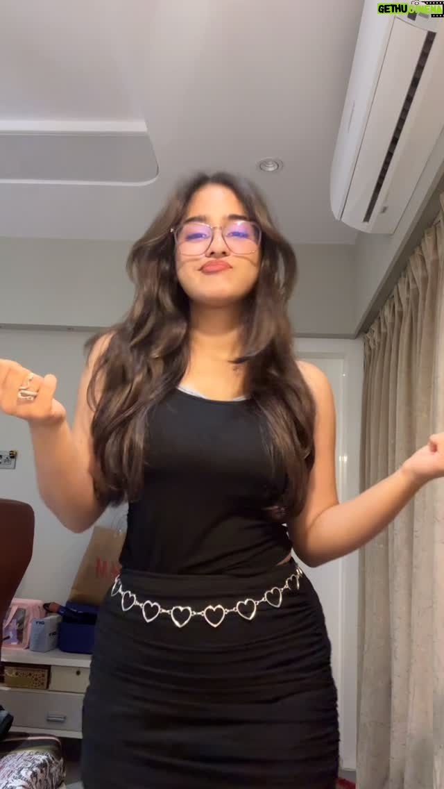 preet lakhanii - 40.8K Likes - 🫦

#fyp #explore #trending #transition #foryou