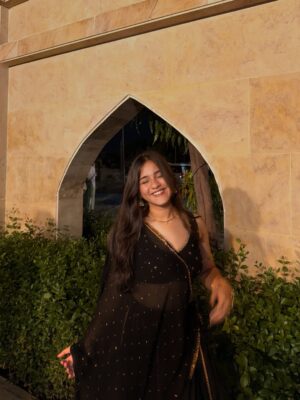 preet lakhanii Instagram - soft focus🎇