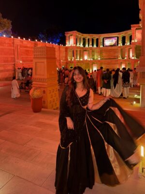 preet lakhanii Instagram - soft focus🎇