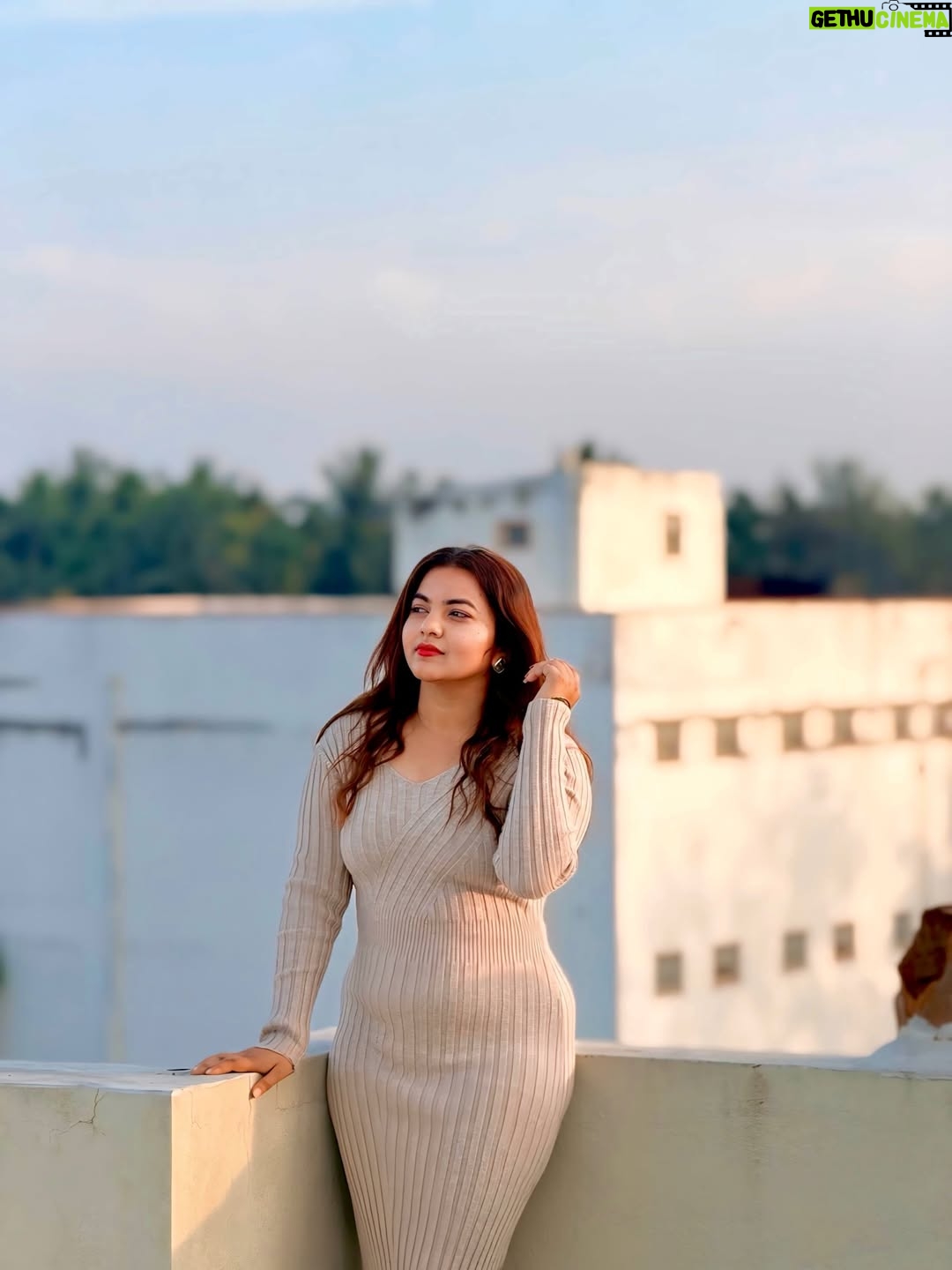 preethi nayaka - 2.6K Likes - 2025
Look Back and
Thank God
2026
Look Forward and
Trust God
Last pic of 2025🧿

#banglore #ᴛᴜᴍᴋᴜʀ