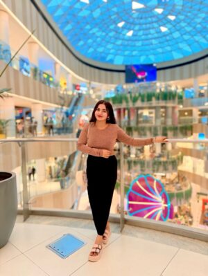 preethi nayaka Instagram - If people don’t match your vibe change the people, not the vibe♥️🧿

#RVK🧿🪷 #preethinayaka #selflove❤️ #selfobsessed❤
