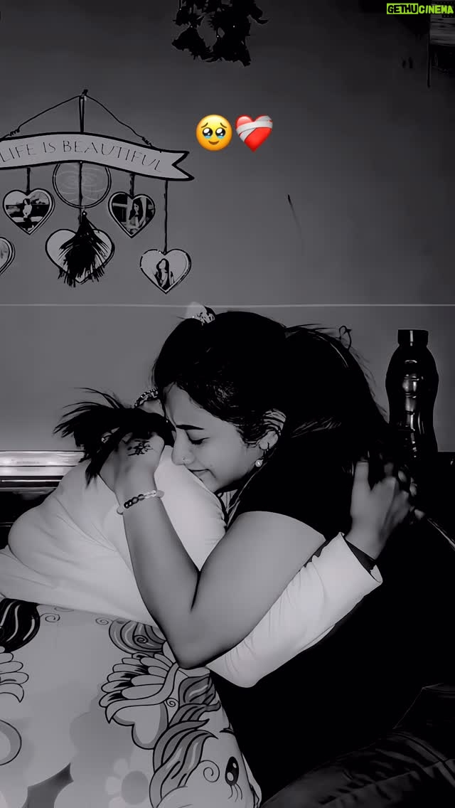 preethi nayaka - 2.8K Likes - 🥹❤️‍🩹