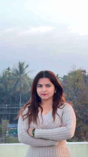 preethi nayaka Instagram - Bandlu madumu 😂😎

#preethinayaka #reelitfeelit #trending #reelsinstagram #explore