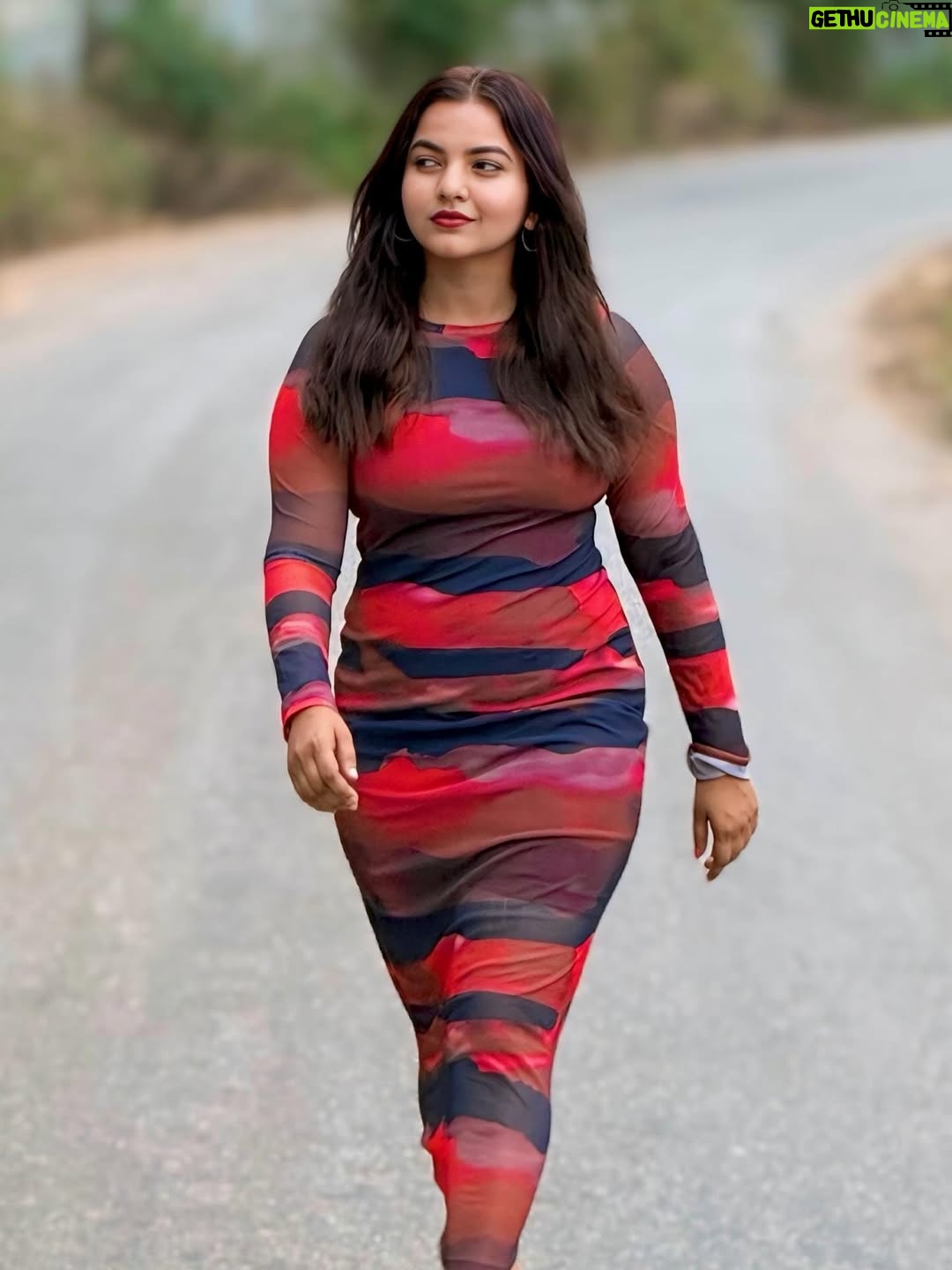 preethi nayaka - 3K Likes - A Queen will always turn pain into power♥️🧿

#preethinayaka #love #selflove❤️