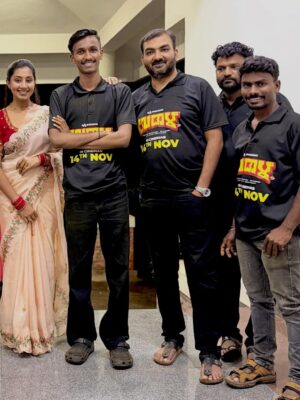 priya savadi Instagram - Meet these Udaalaās š on November 14th at your nearest Theatreā¤ļø All the Very best team UDAALAā”ļø
Pakka Jawari Nam Uttar Karnataka movie.
@pruthvishamanur_official @yogarajbhatofficial @amol.patil.anp @srustishamanur @renu_gopi_ @sumit._.sankoji @malunipanalsinger @siddharthganiga @veeresh._.pm
#priyasavadi #belagavi #uttarkarnatakamandi #uttarkarnatakaspecial #ukmandi #jawari #udaala #trend #trendingnow #trendingsongs #viral #kannadathi #kannadamovies