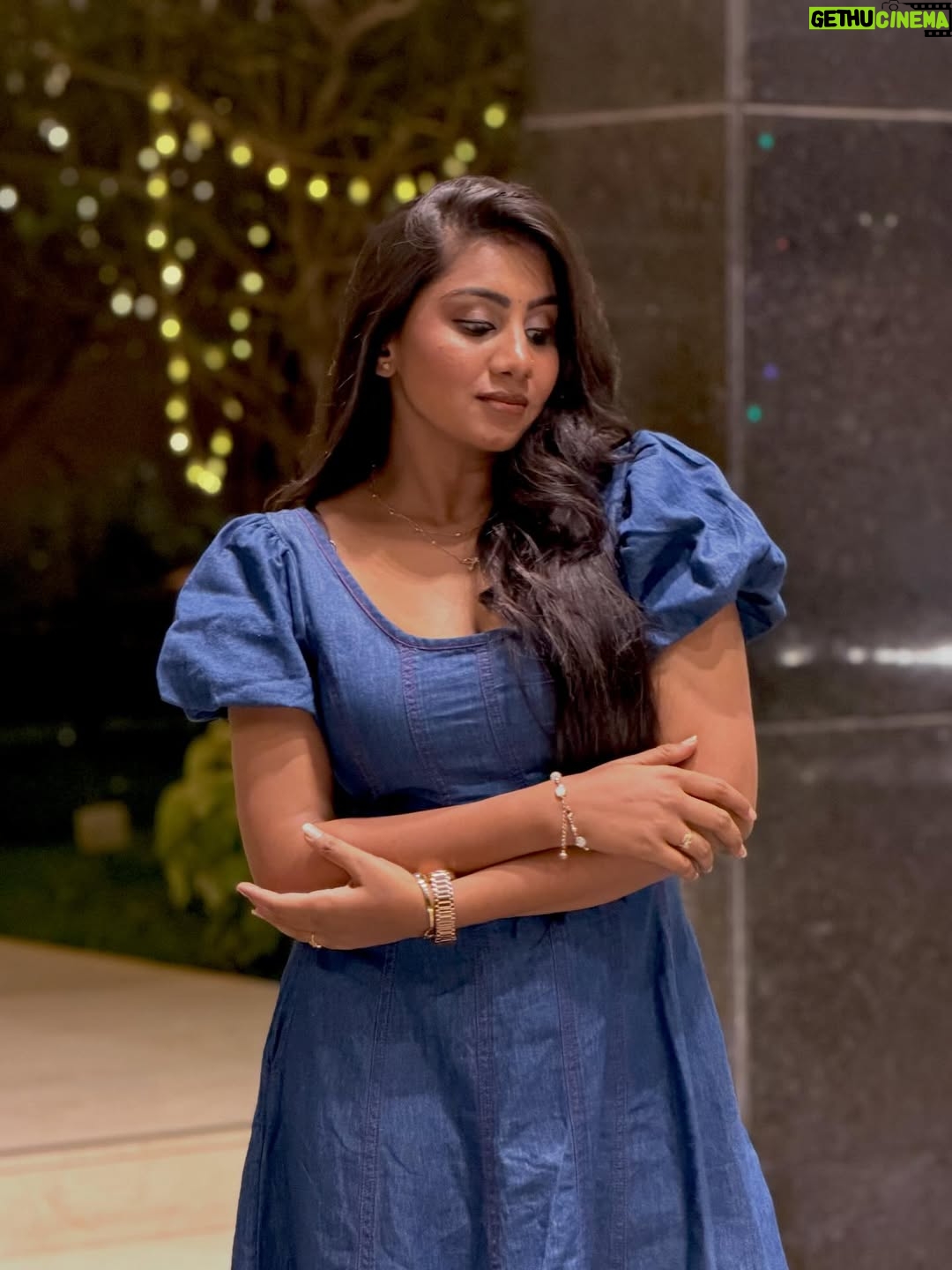 priya savadi - 20.9K Likes - Hey Heyyyy🌍👀

#priyasavadi #belagavi #love #trending #happiness #outfitoftheday #mine