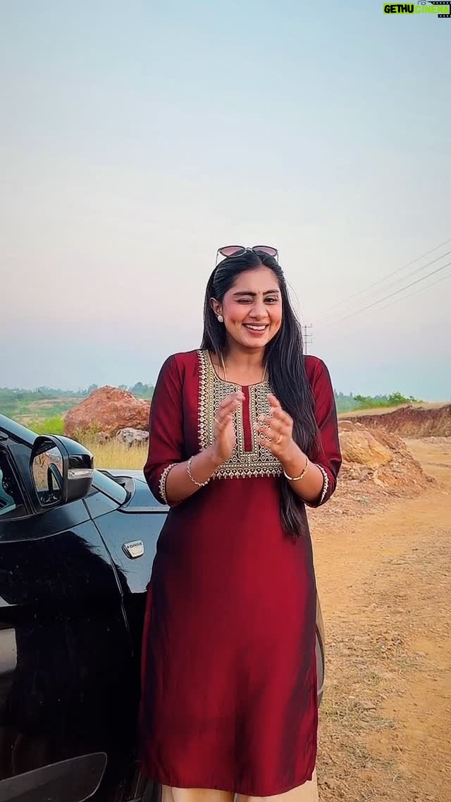 priya savadi - 68.5K Likes - 4 ಮಂದಿ 👹🙏