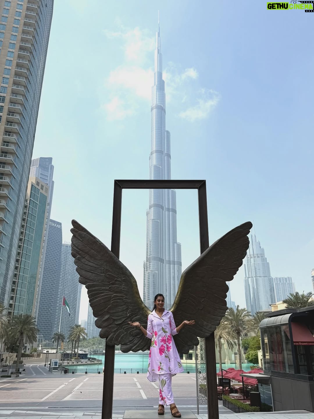 priya savadi - 31.2K Likes - Dubai Diaries 😍🩷

#priyasavadi #belagavi #dubai🇦🇪 #dubai #kannadathi #siima #siimaawards #dubai_mall #burjkhalifadubai #dubaitravel