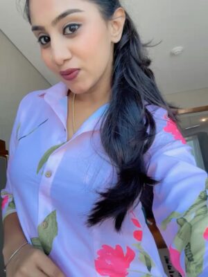 priya savadi Instagram - Dubai Diaries šš©·
#priyasavadi #belagavi #dubaiš¦šŖ #dubai #kannadathi #siima #siimaawards #dubai_mall #burjkhalifadubai #dubaitravel