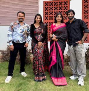 priya savadi Instagram - The bond that never fades šš«š«¶š«°
.
.
#post #ukmandi #picoftheday