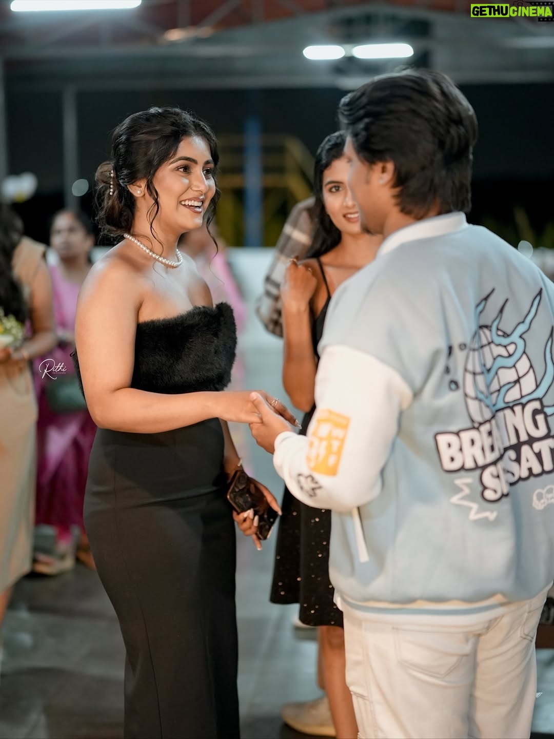 priyanka ds - 29.3K Likes - Lights..camera..action…. That’s it 😜😉….