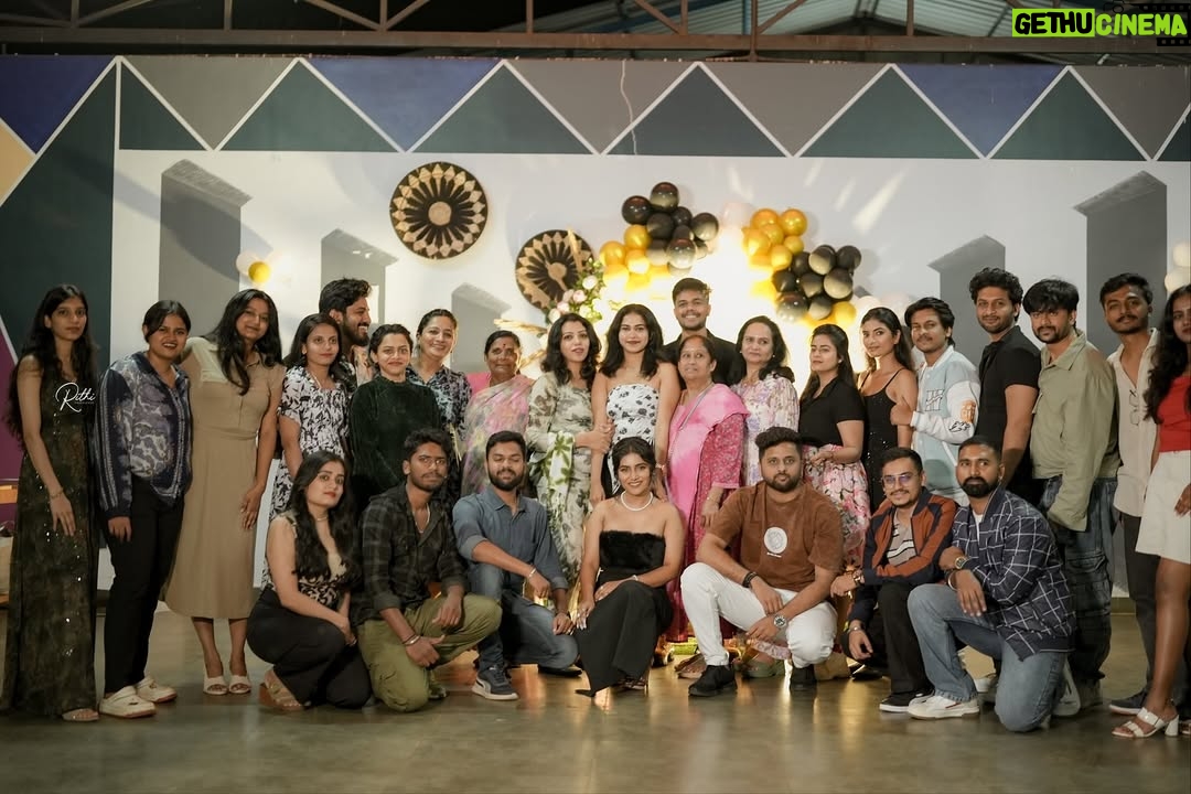 priyanka ds - 29.3K Likes - Lights..camera..action…. That’s it 😜😉….