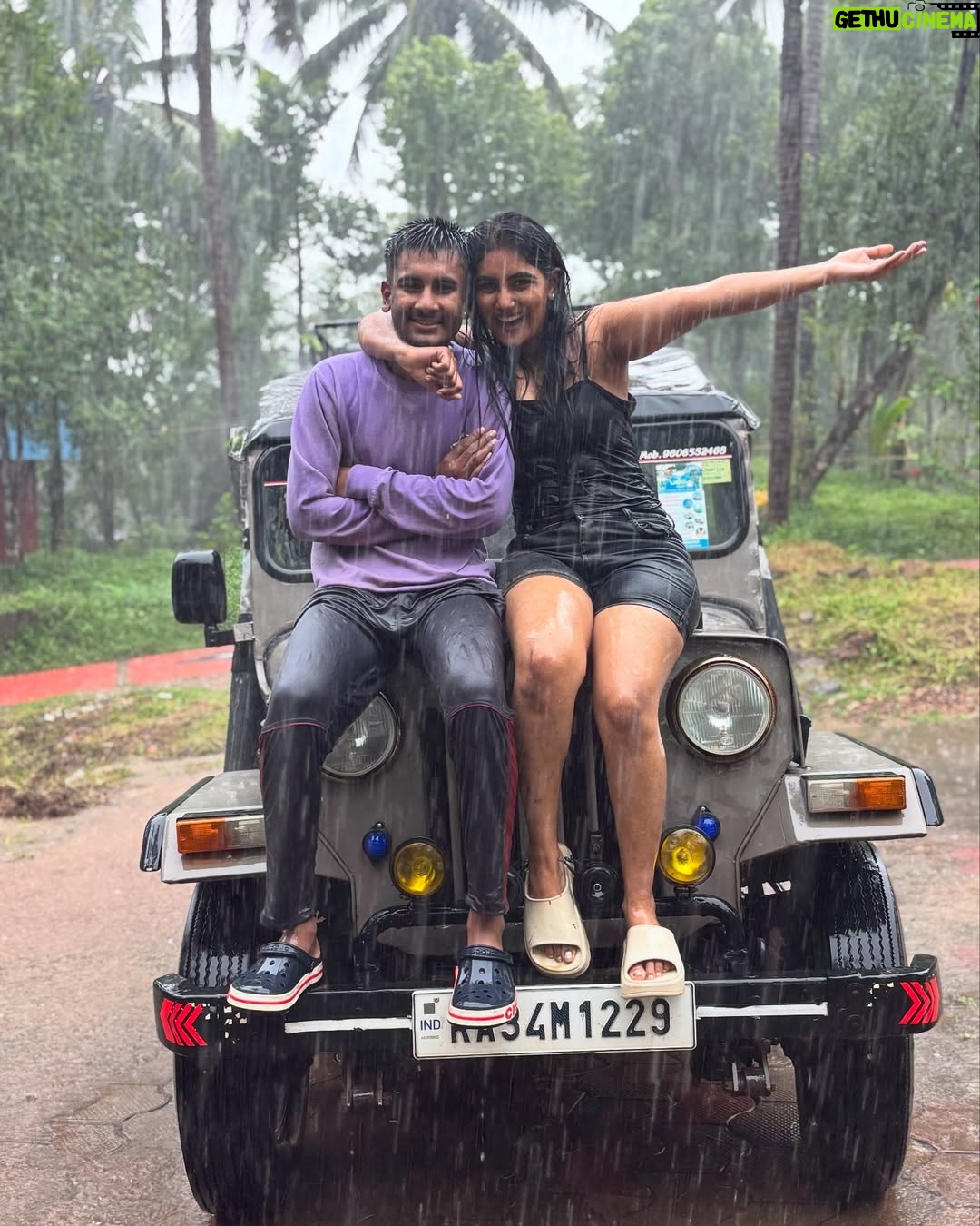 priyanka ds - 46.9K Likes - ಕಾಡು ಮಳೆಯನು ಮಳೆಯ ನೆನಪನು ….🍃✨🧿🥹