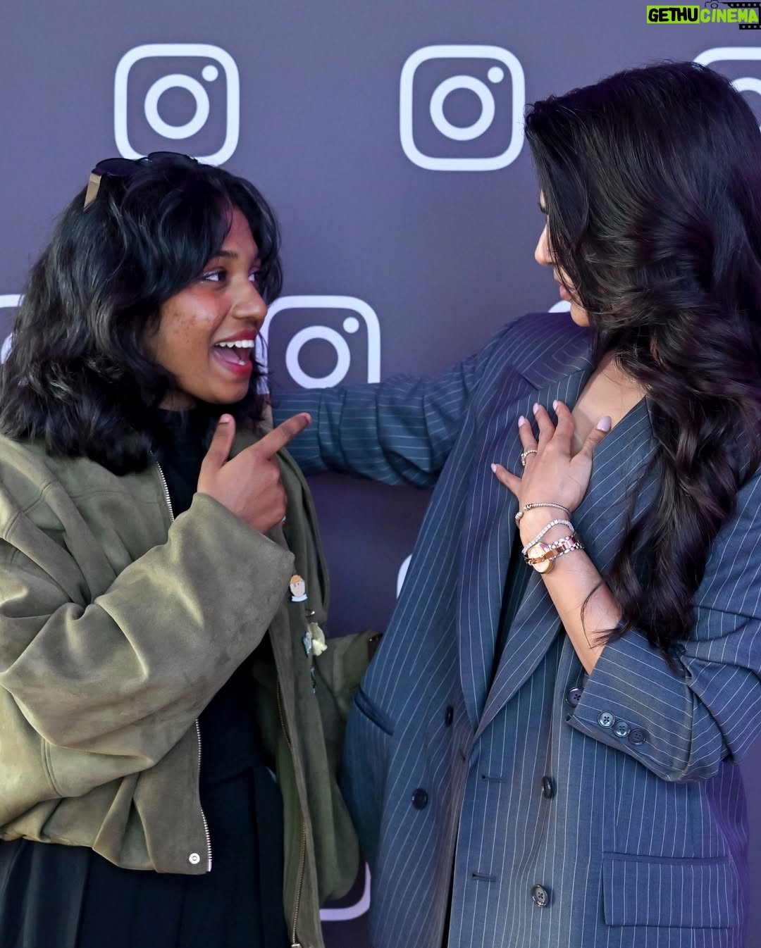 reenu Debnath - 1.5 Million Likes - From watching @samantharuthprabhuoffl on TV to meeting her in person… what a feeling. 🥹❤️

thank you @metaindia 🎀

.

.#shorts #comedy #viral #trending #reels #feed #reelitfeelit #reelkarofeelkaro #reel #samantha #reenudebnath #instalike #instagood #reel