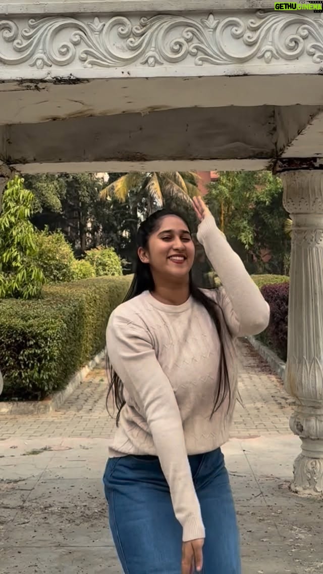saakshi sb - 6.1K Likes - ❤️‍🔥🫠

@alphathefilm__ @vijay_cinephile @hemanthkumarofficial_ @ayaana30_ @gopikasuresh_ @bhushanmaster_official @janoopseelin 

#Alpha #RawaRawaSong #Alphamenlovevengeance
#hemanthkumar #vijay