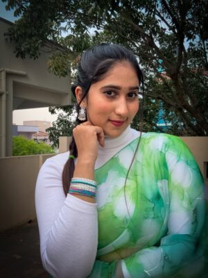 saakshi sb Instagram - Serving looks, desi edition💕