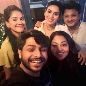 sneha singh Instagram - A day well spent with my favorite people 💓 ✨️🤗👭🧿

My buddies @rishabhpathakkk
@dhanashrieofficial  @abhishek.matai

.
.
.
.
.
.
.
.
.
.
.
.
 
#sisterhood #hadfun #mumbailife #friendsforever #mypeople