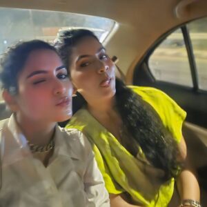 sneha singh Instagram - A day well spent with my favorite people 💓 ✨️🤗👭🧿

My buddies @rishabhpathakkk
@dhanashrieofficial  @abhishek.matai

.
.
.
.
.
.
.
.
.
.
.
.
 
#sisterhood #hadfun #mumbailife #friendsforever #mypeople