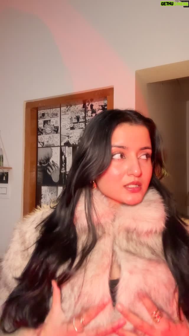 superva sharma - 2.3K Likes - i look like a husky in this ngl
.
.
.
#fypシ #transition #explore #foryou #fyp