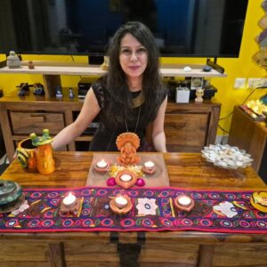 tania suri Instagram - Diwali 2025! Love, light, peace and happiness💖