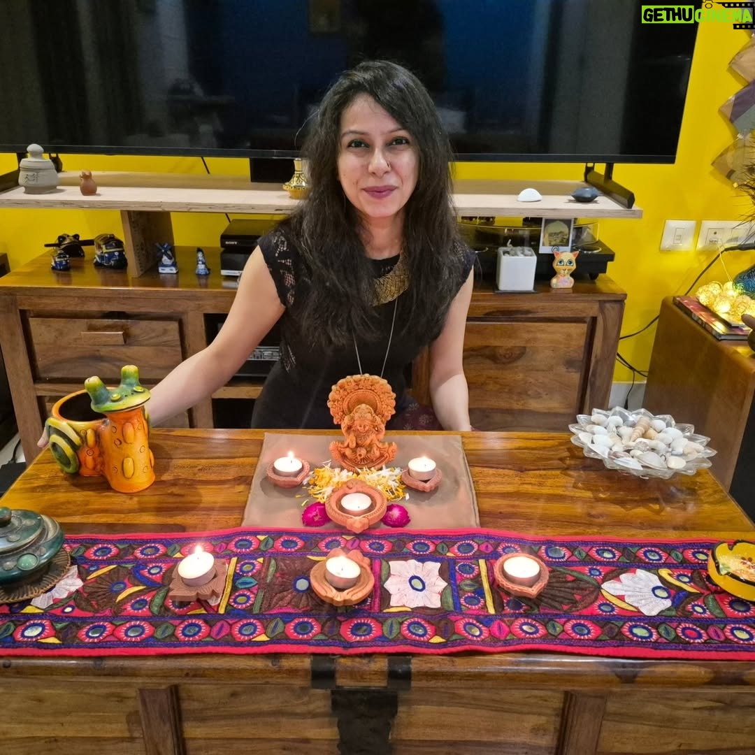 tania suri - 181 Likes - Diwali 2025! Love, light,  peace and happiness💖