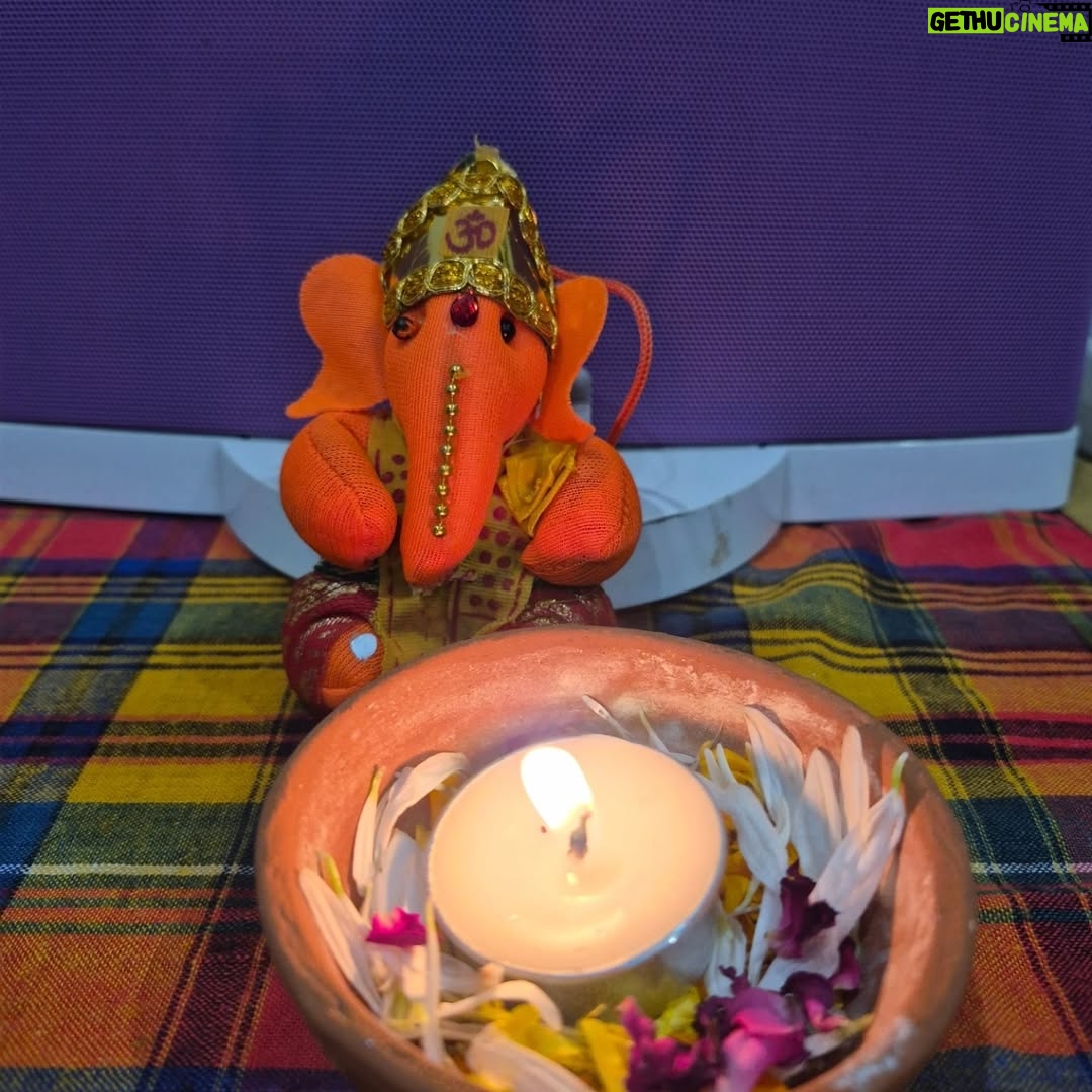 tania suri - 181 Likes - Diwali 2025! Love, light,  peace and happiness💖