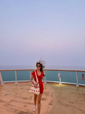 vishakha pandey Instagram - Red. Sea. Me.❤️🌊🛳️
@cordeliacruises
#vishakhapandey #CruiseDiaries #RedButRelaxed #StyleAtSea #QuietConfidence #VacationVibes #IndianTraveller