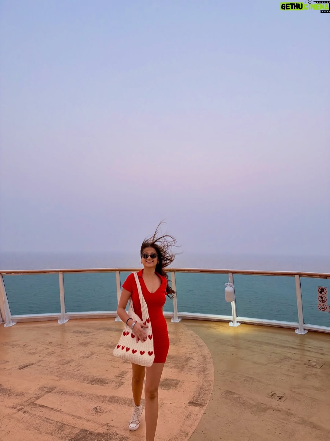 vishakha pandey - 12.1K Likes - Red. Sea. Me.❤️🌊🛳️

@cordeliacruises 

#vishakhapandey #CruiseDiaries #RedButRelaxed #StyleAtSea #QuietConfidence #VacationVibes #IndianTraveller