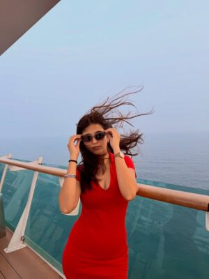 vishakha pandey Instagram - Red. Sea. Me.❤️🌊🛳️
@cordeliacruises
#vishakhapandey #CruiseDiaries #RedButRelaxed #StyleAtSea #QuietConfidence #VacationVibes #IndianTraveller