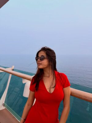 vishakha pandey Instagram - Red. Sea. Me.❤️🌊🛳️
@cordeliacruises
#vishakhapandey #CruiseDiaries #RedButRelaxed #StyleAtSea #QuietConfidence #VacationVibes #IndianTraveller