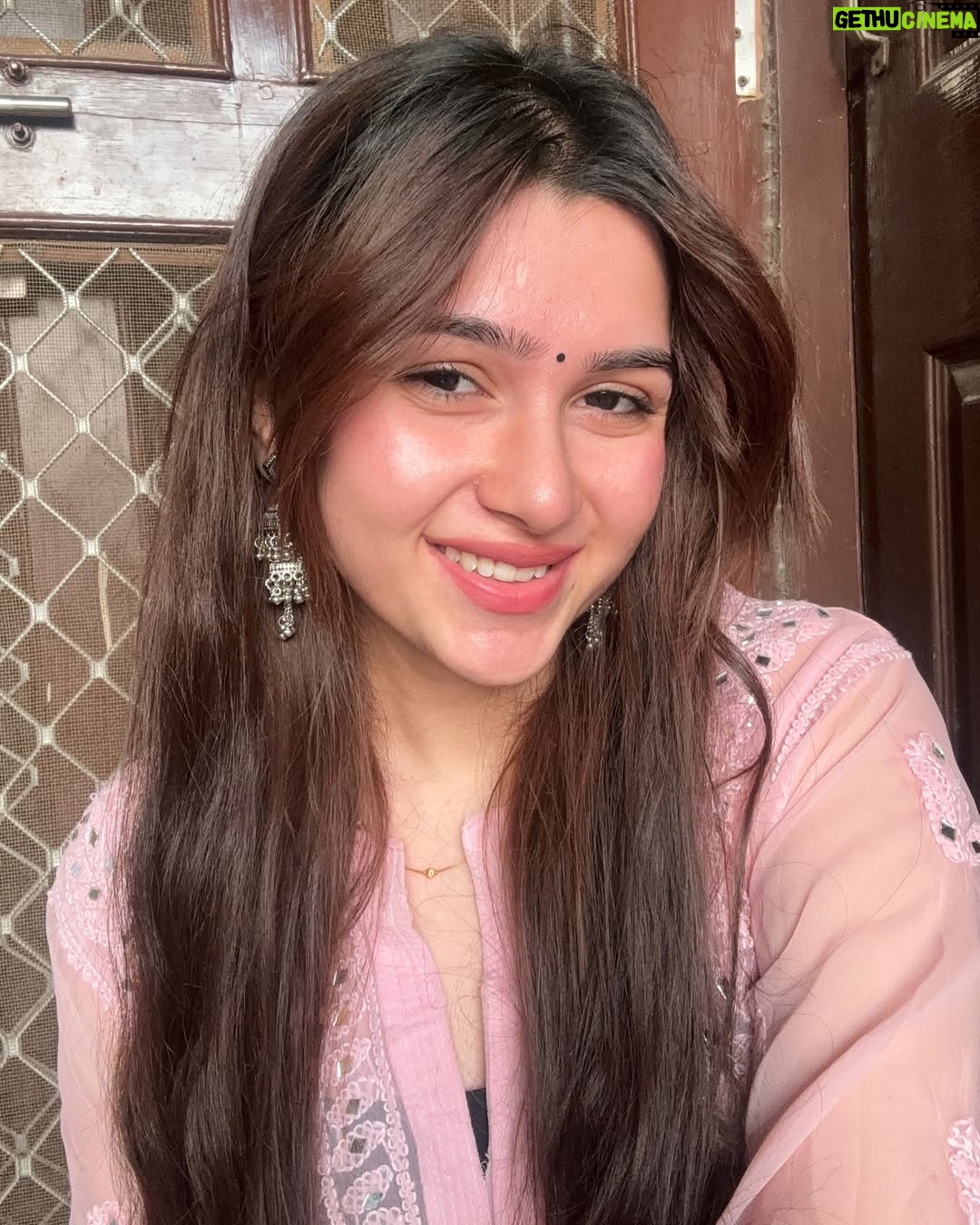 whos himaa - 133.3K Likes - Ek ladki ko dekha toh aisa laga..jaise ?🌸💗