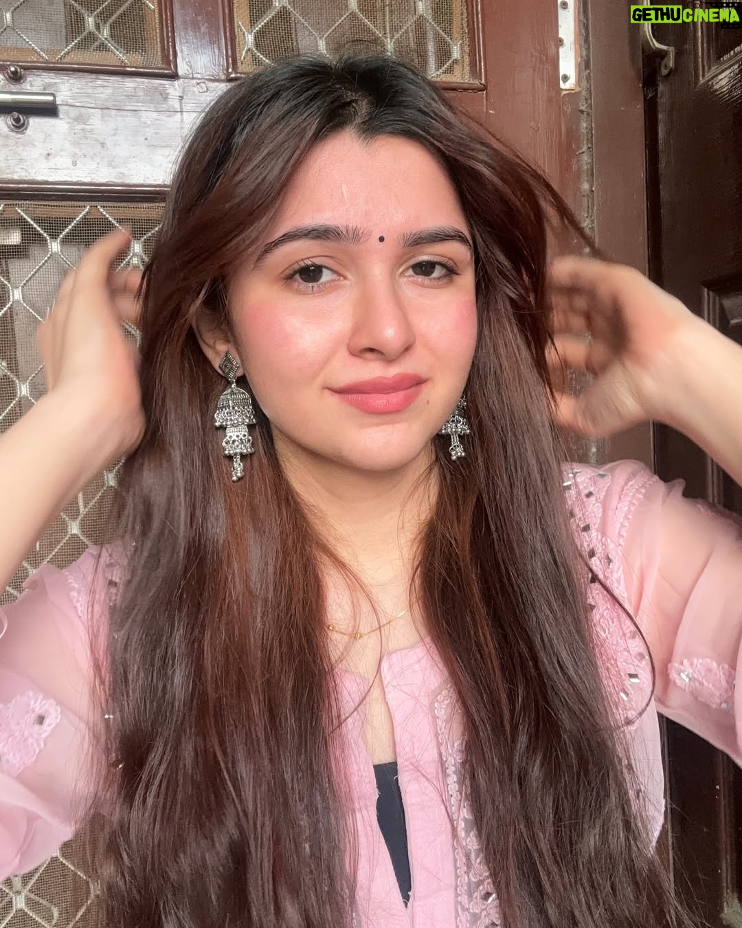whos himaa - 133.3K Likes - Ek ladki ko dekha toh aisa laga..jaise ?🌸💗