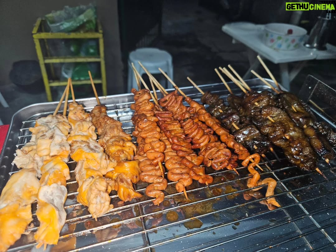 wynder waffe - 306 Likes - If malapit lang kayo dito sa 23 Mapalad St. QC tapat lang ng Cameron Residence dito na kayo bumili ng BBQ, Siopao, Siomai at Fruit Sodas 

Approve bituka at bulaklak walamg chismis malinis!✨️✨️✨️