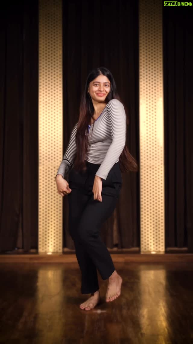 yashashree rao - 216.1K Likes - Got hooked on this song pretty late 🙂‍↕️

Jewellery by : @naarii.co_traditional_jewel 

#trending #explore #fyp #reels #explorepage