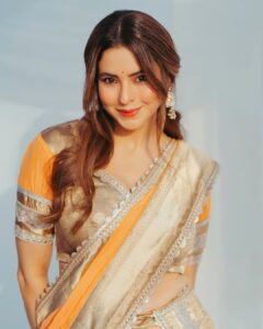 Actress Aamna Sharif HD Photos and Wallpapers January 2026
