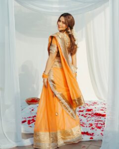 Actress Aamna Sharif HD Photos and Wallpapers February 2026